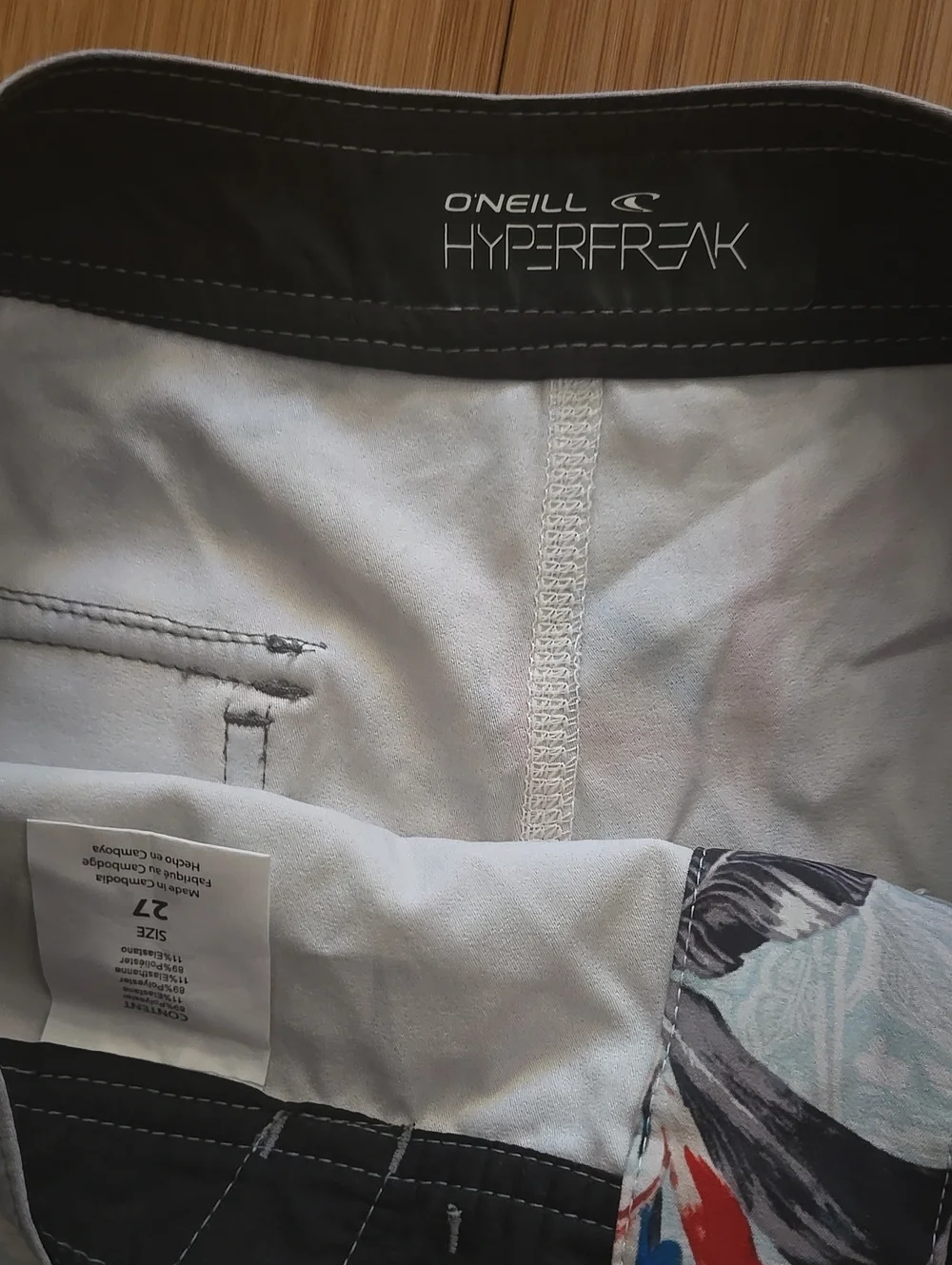 O'Neill Light Blue Tropical Floral Boardshorts - 27